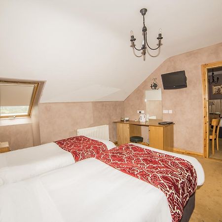 The Frontier Hotel Bridgend 외부 사진