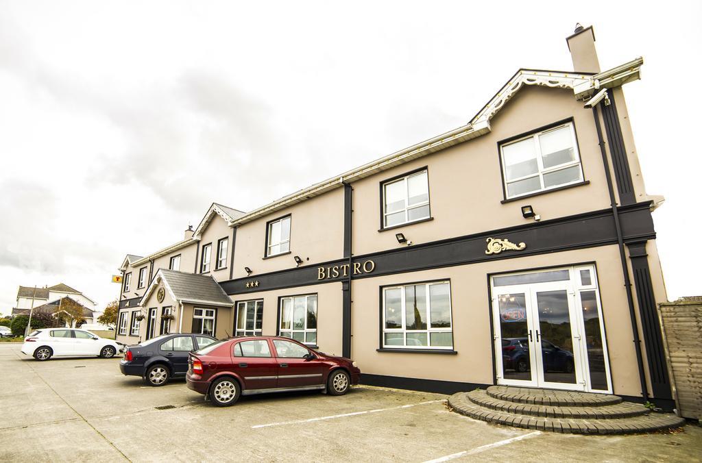 The Frontier Hotel Bridgend 외부 사진