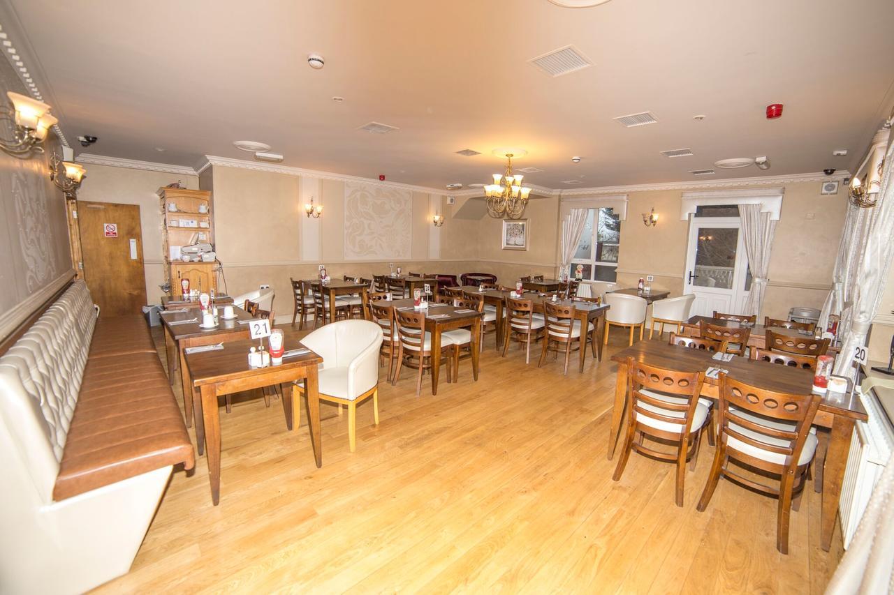 The Frontier Hotel Bridgend 외부 사진