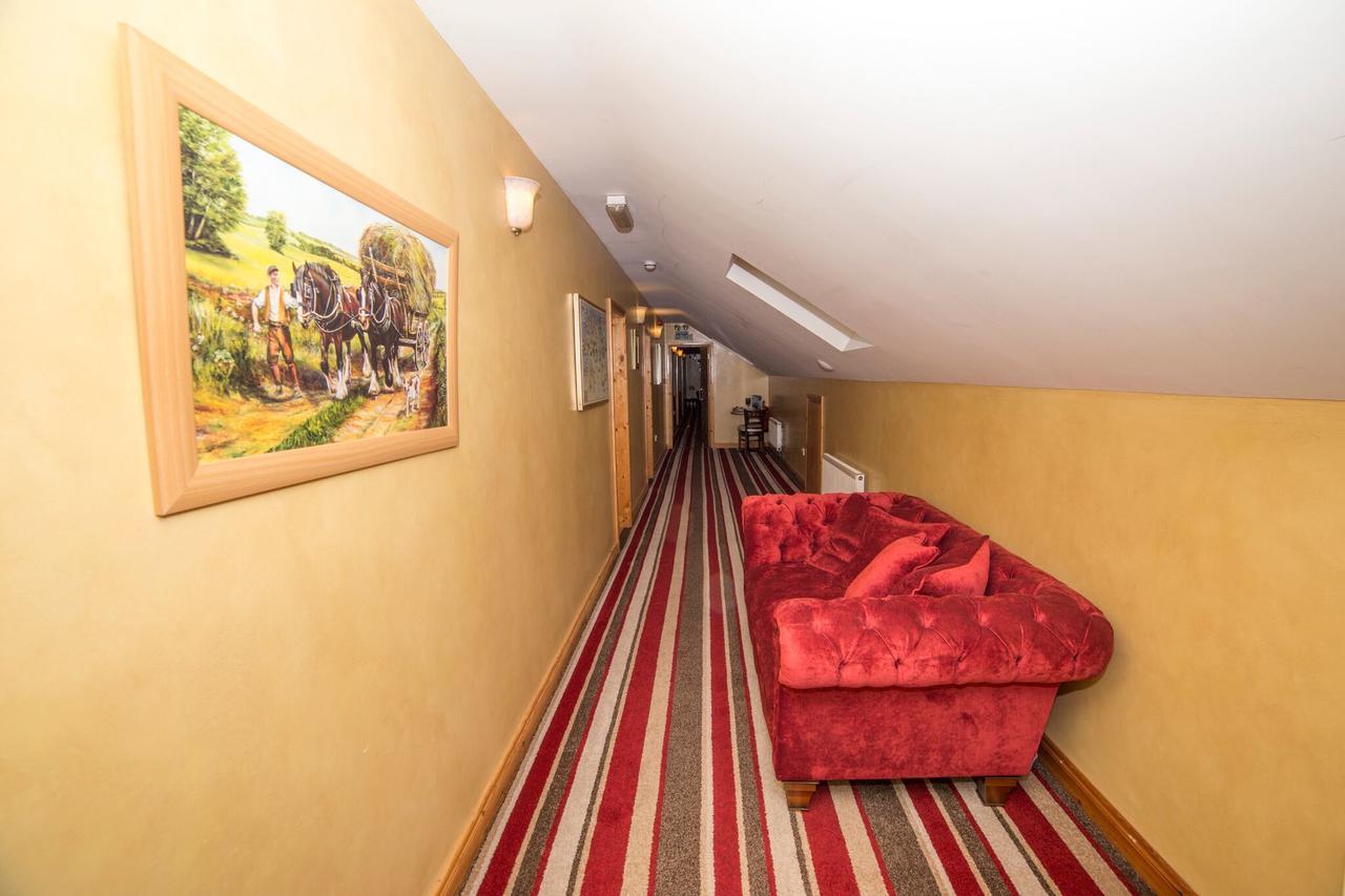 The Frontier Hotel Bridgend 외부 사진