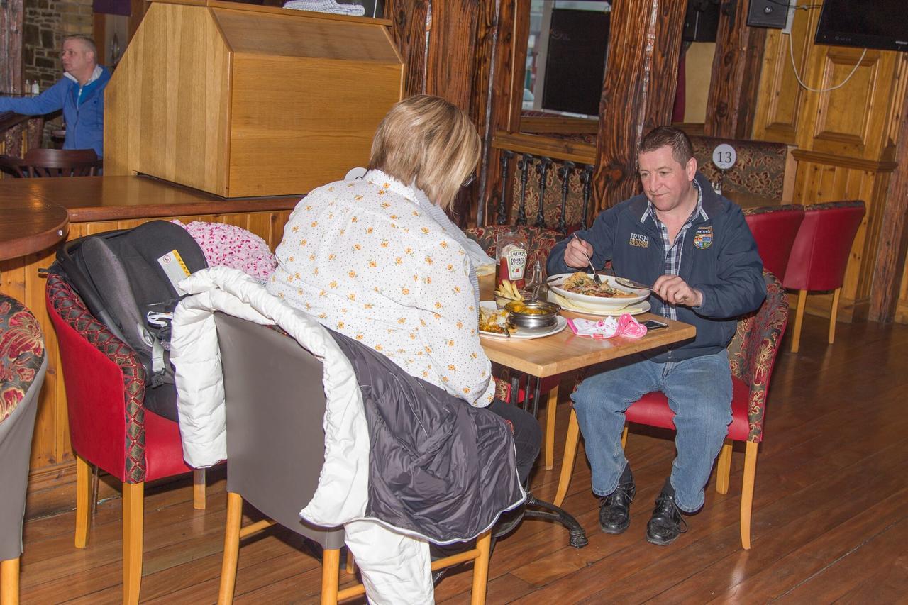The Frontier Hotel Bridgend 외부 사진